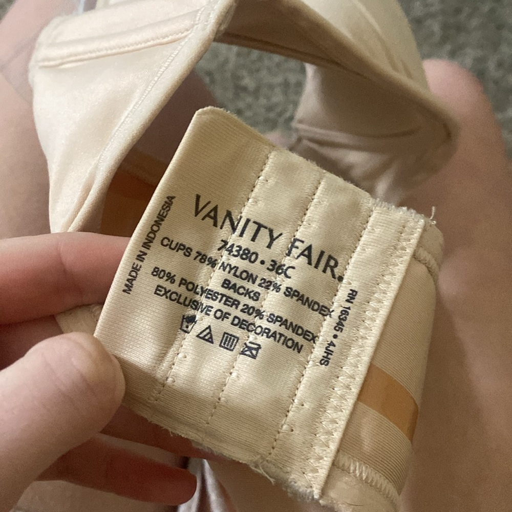 🎈NWT Vanity Fair Women's Cream Strapless No Slip Bra! - Picture 8 of 9